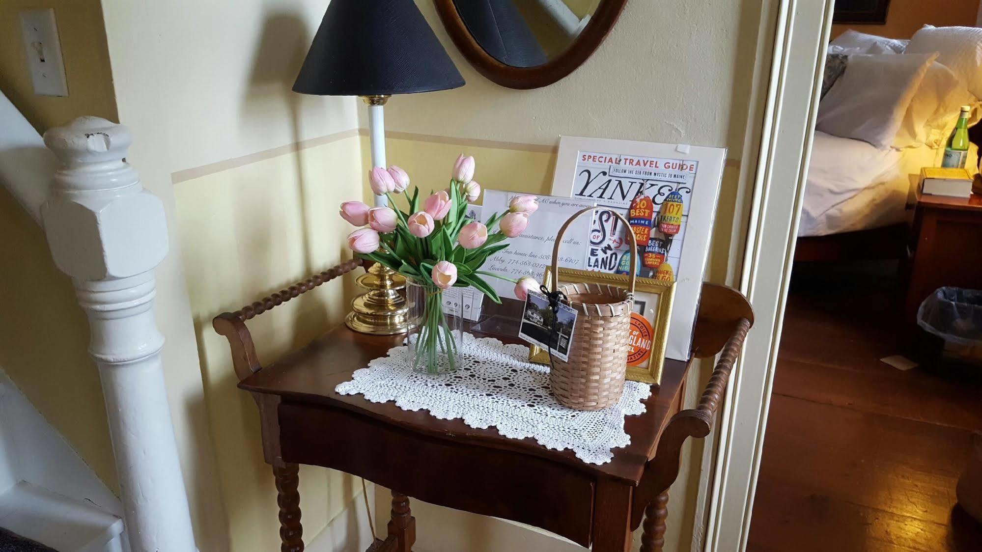 The 1720 House Bed & Breakfast Vineyard Haven Eksteriør bilde